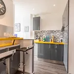 Apartment Le Cocon De Jaude F2 Hypercentre Avec Ascenseur 52bonnabaud *