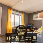 Le Cocon De Jaude F2 Hypercentre Avec Ascenseur 52bonnabaud Apartment