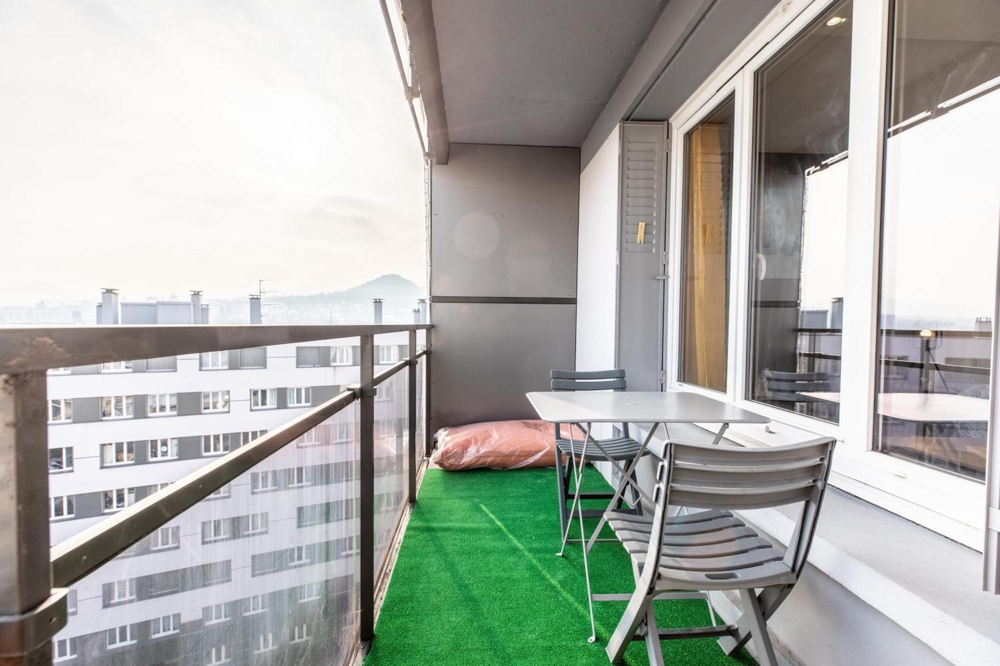 Le Cocon De Jaude F2 Hypercentre Avec Ascenseur 52bonnabaud Apartment Clermont-Ferrand